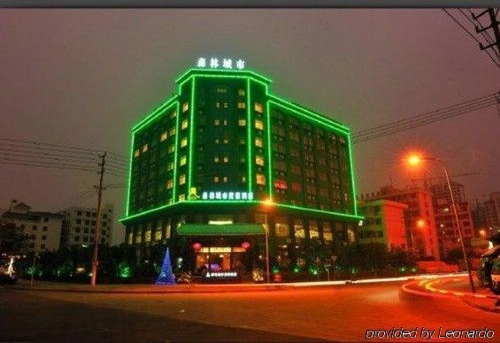 Forest City Resort Hotel Haikou  Exteriör bild